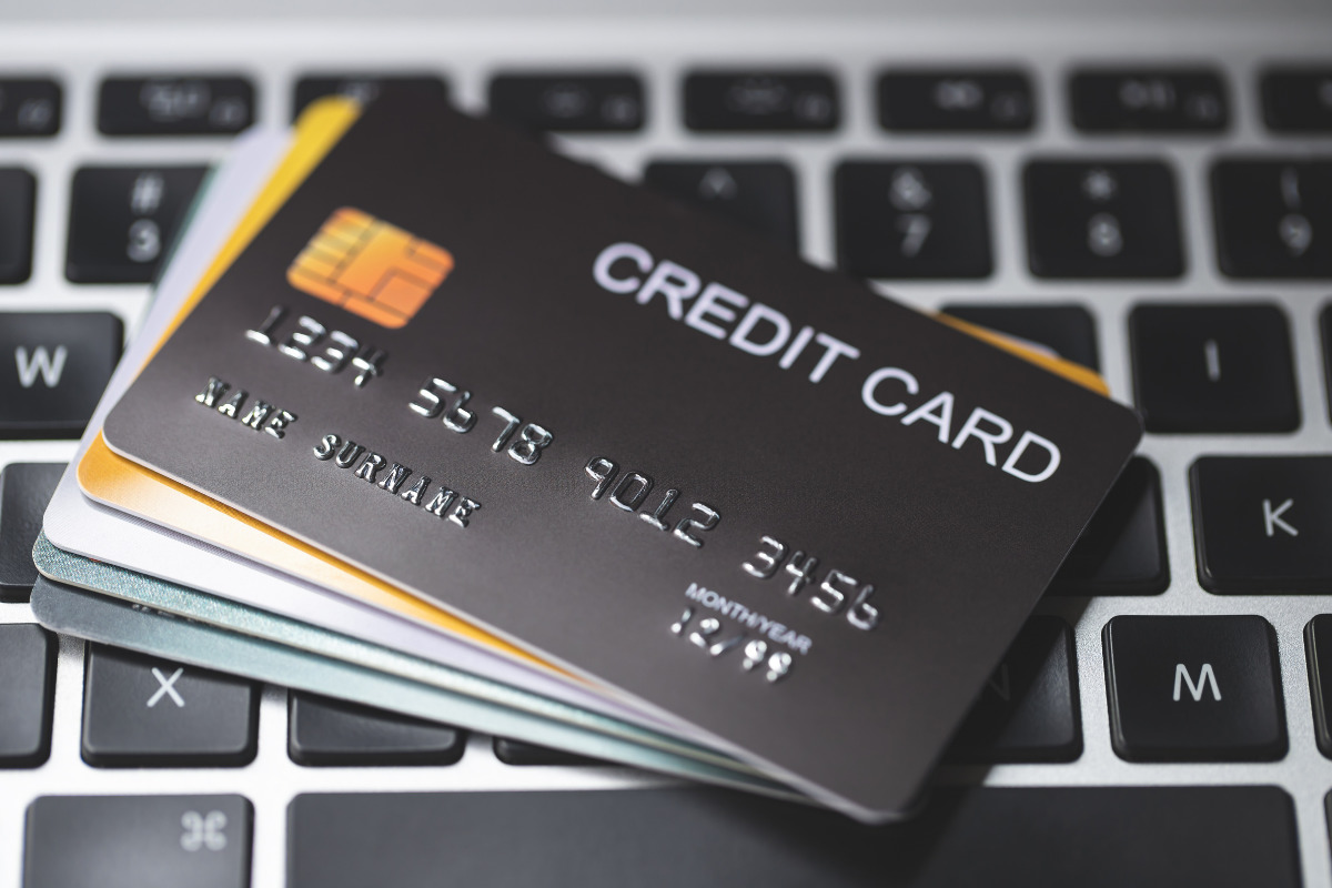 Cara Memanfaatkan Kartu Kredit Untuk Investasi, Beserta Risikonya