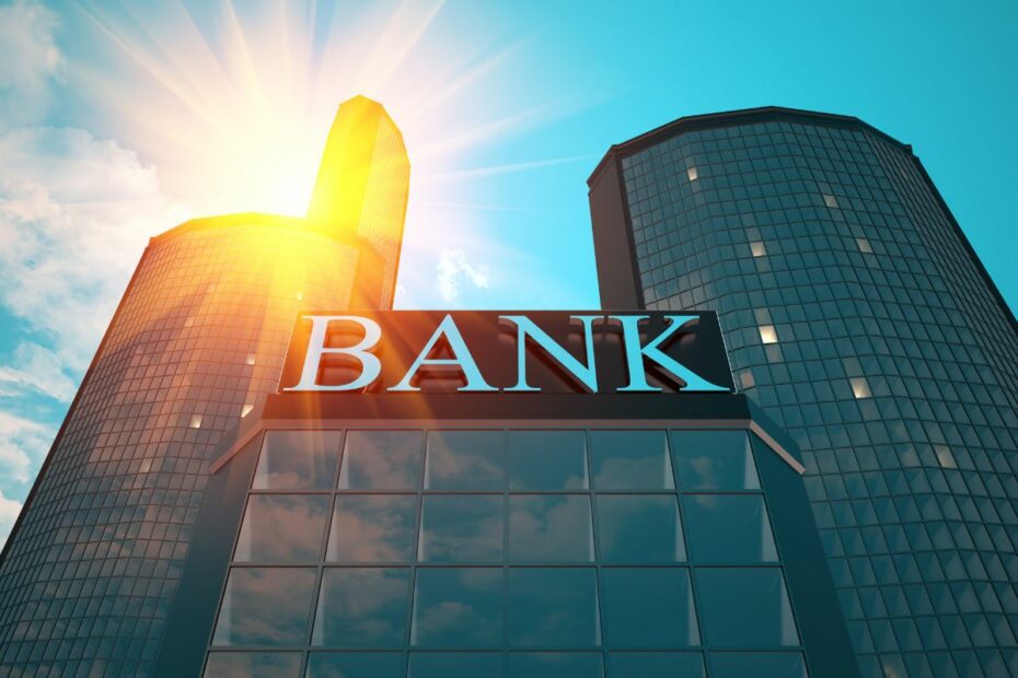 Gedung tinggi dengan logo bertuliskan "BANK".